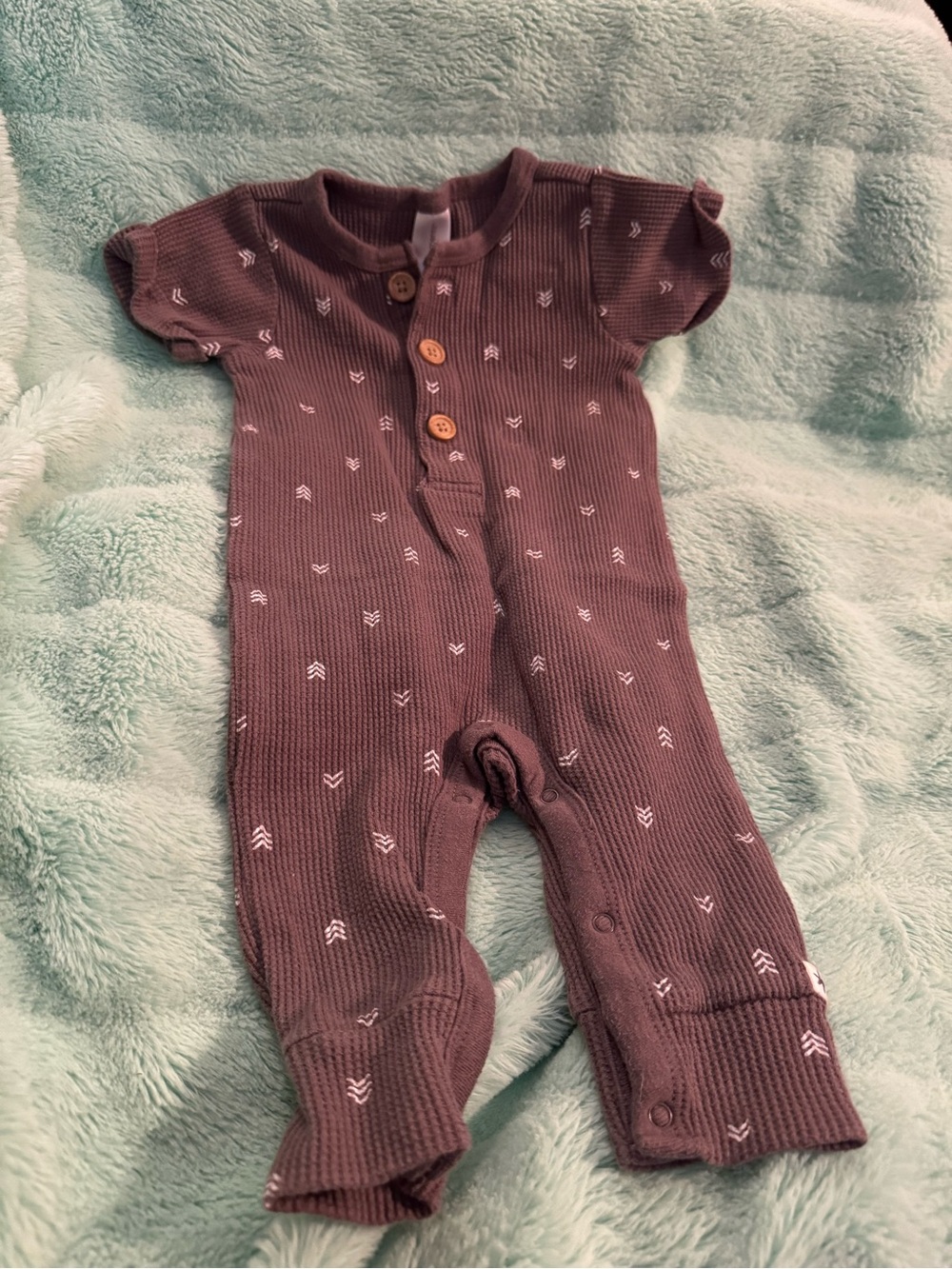 Baby Ribbed One-Piece Romper in Gray Wood Buttons 3 6 Months Modern Moments C1